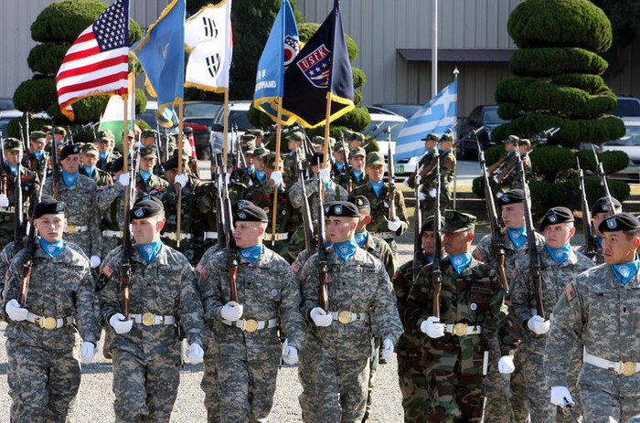 Quân đội Mỹ và Hàn Quốc diễu binh